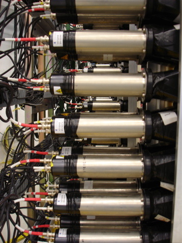 Side view of the Photo Multiplier Tubes (PMTs) on MoNA